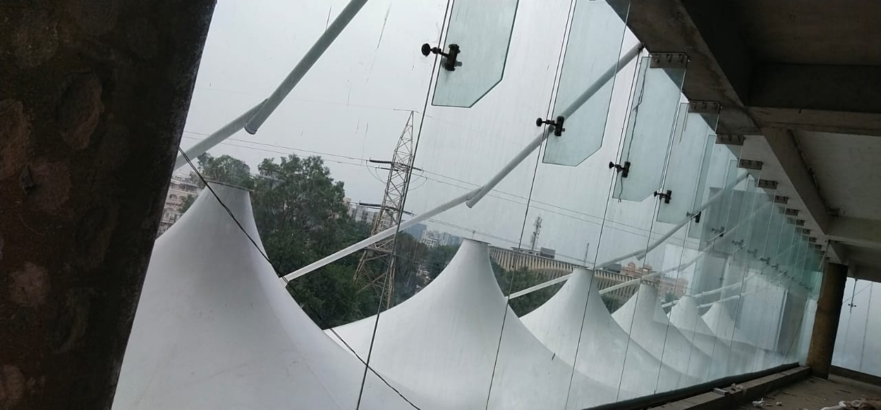 Tensile Rainy Shelter