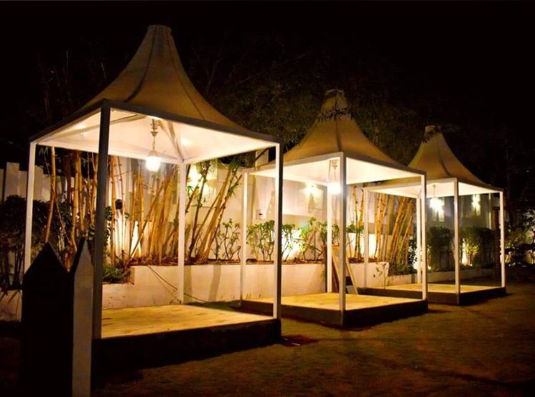 Tensile Restro Structure